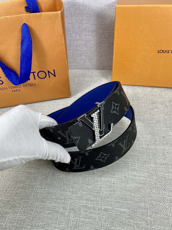 激安ルイヴィトンベルト着用イメージ